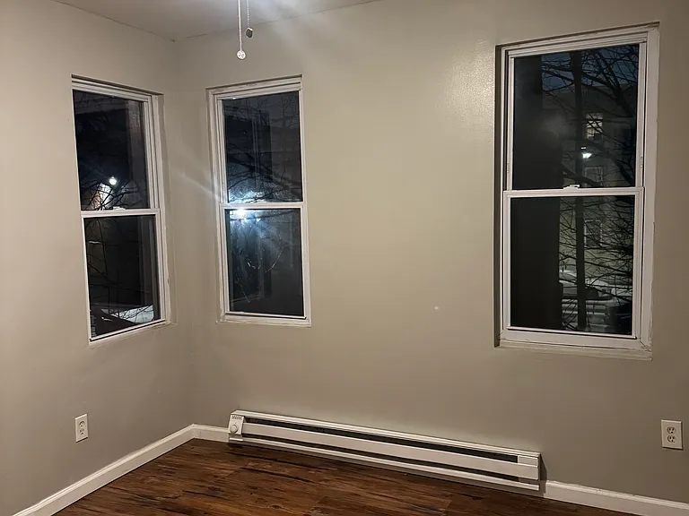 1330 W Boston St #4 — Photo 7
