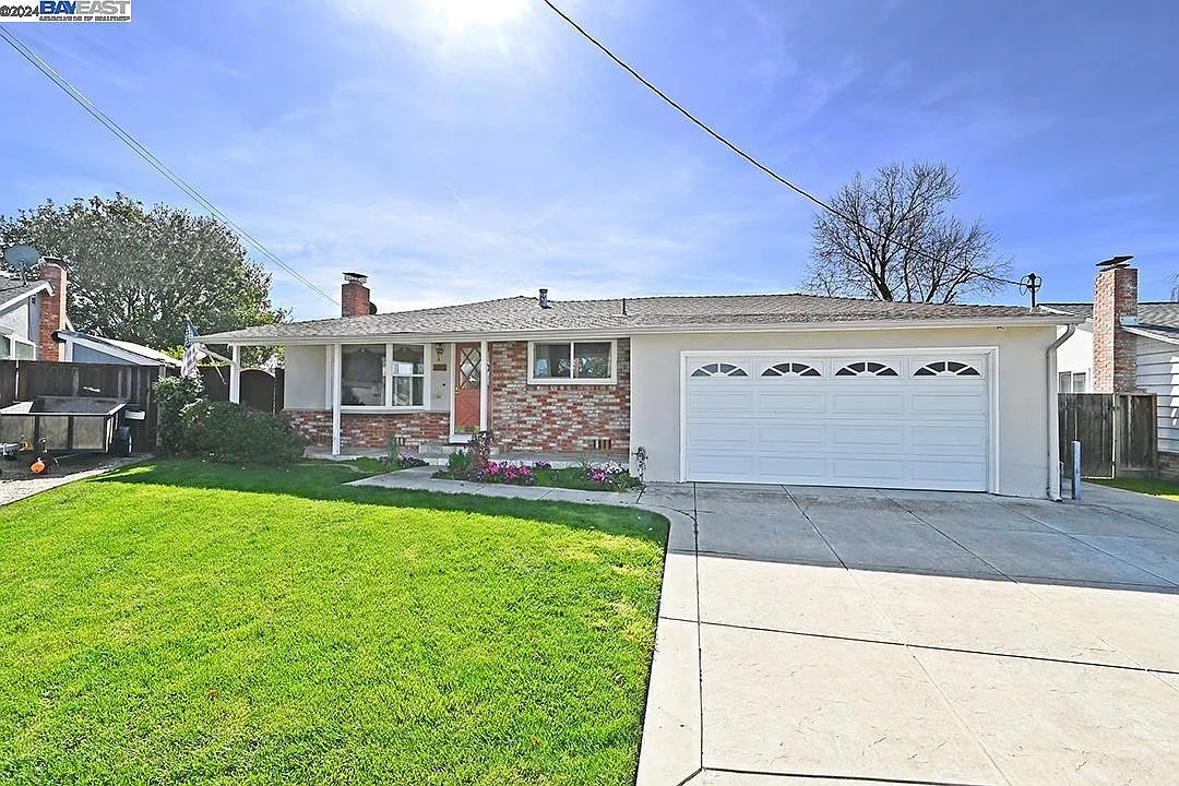 3987 Pestana Way photo 1