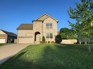 2613 Arthurs Ct, Clarksville, TN 37040