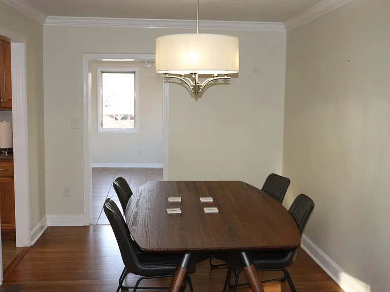 507 Town And Country Dr NW — Photo 9