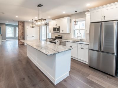 9 Hathorne St #2, Salem, MA, 01970