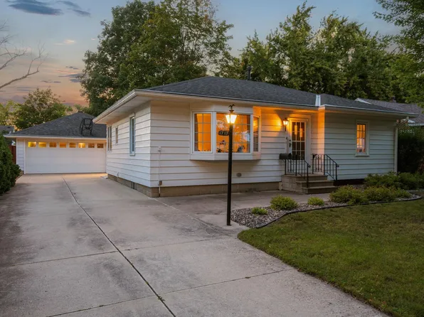 1717 3rd St NE, Austin, MN 55912