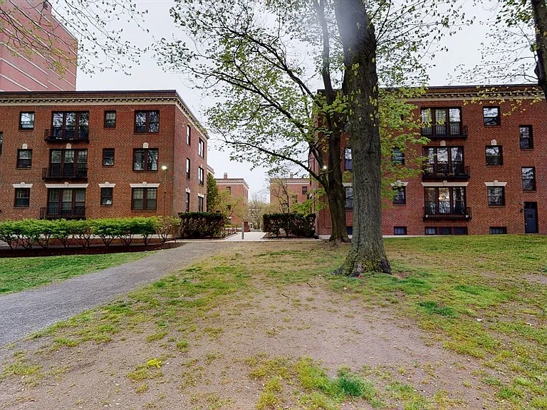 1988 Commonwealth Ave #3 — Photo 1