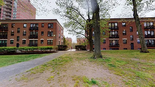 1988 Commonwealth Ave #3 Photo 1 1988 Commonwealth Ave #3 Photo 1