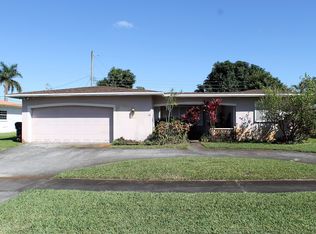 1621 N 74th Ter, Hollywood, FL 33024