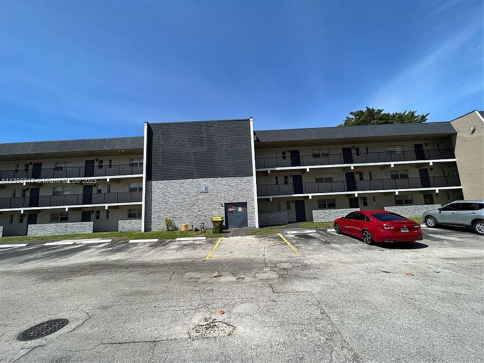 1st image of 7911 Colony Cir N APT 107