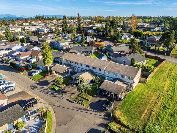 8918 10th St NE, Lake Stevens, WA 98258