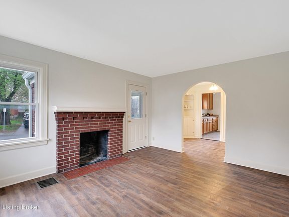 5th image of 601 Maylawn Ave