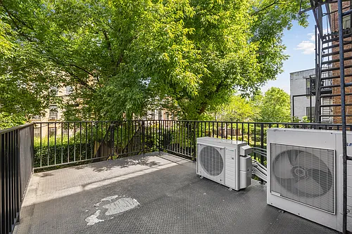 521 Decatur St #2D Photo 1