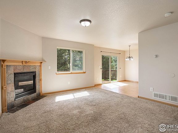 5th image of 999 Winona Cir