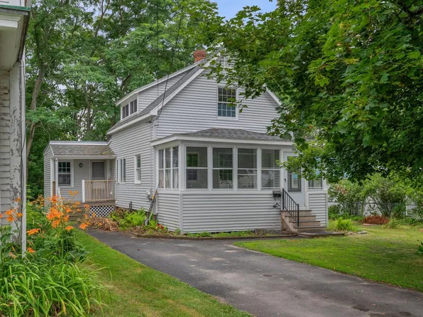 54 Edgemont Avenue, Waterville, ME 04901
