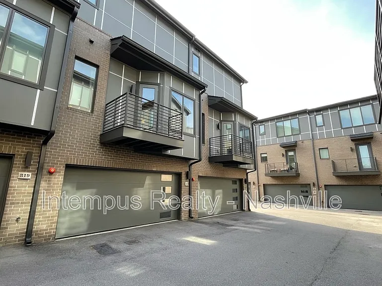 821 Melpark Ct — Photo 23