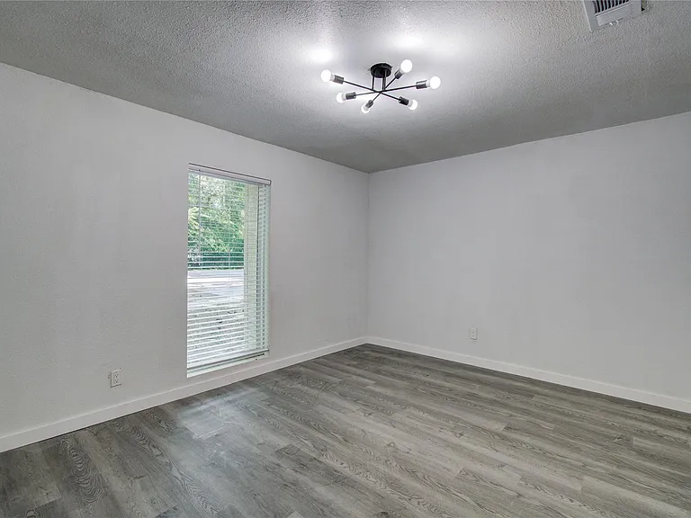 619 River Plantation Dr — Photo 27