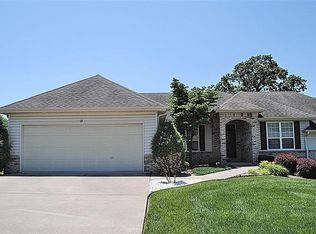12 Highland Pkwy, Bella Vista, AR 72715