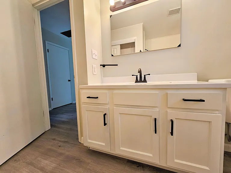 6905 Bradford Dr — Photo 6