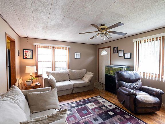 4th image of 1219 Park Ave