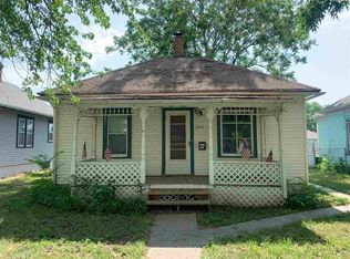 304 Pearl St, Yankton, SD 57078