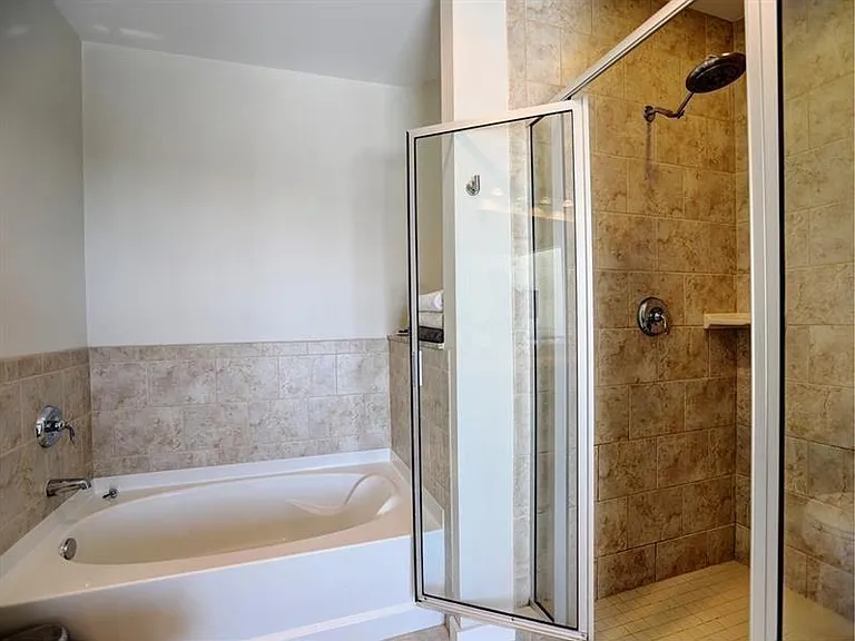 855 W Peachtree St NE #2413 — Photo 15