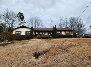 2383 Cambridge St, Snellville, GA 30078