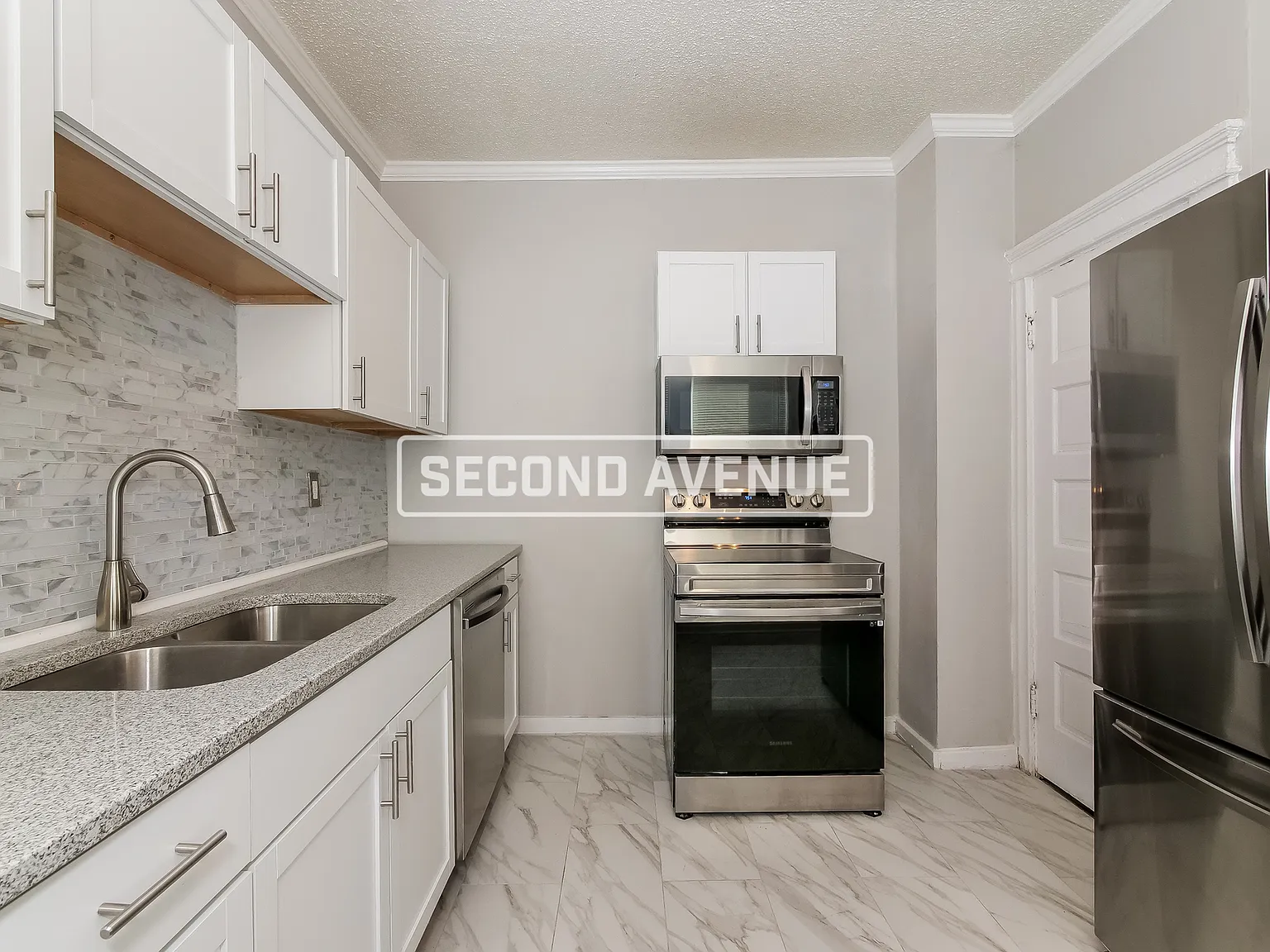 4 bed, 1.5 bath, 1406 sqft, $1,550 — Photo 2