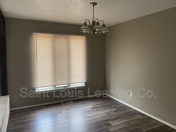 5th image of 1727 Honeybrook Ln