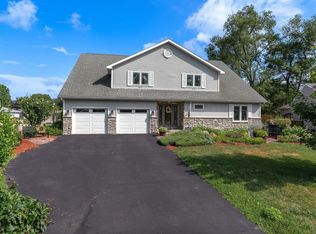 11068 N Quiet Water Cir, Monticello, IN 47960