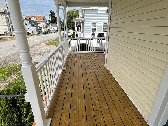 4th image of 78 Blackburn St APT 1