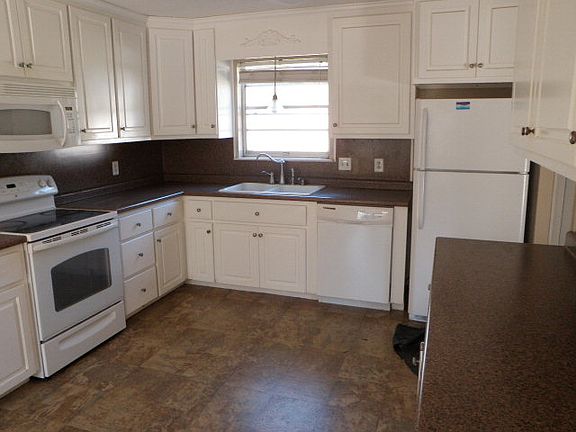 2nd image of 133 Jonquill Ln