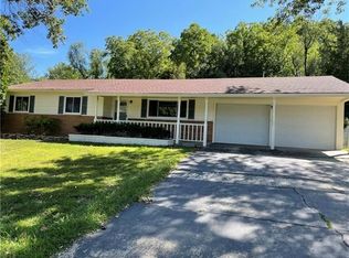 3209 Normandy St, Saint Joseph, MO 64505