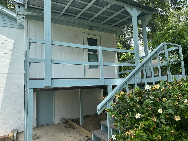 6243 Highland Ave — Photo 4