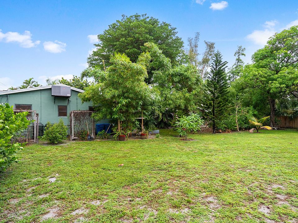 2nd image of Vacant Lot Bet. 719-769 Vacant 719-769 36th Street