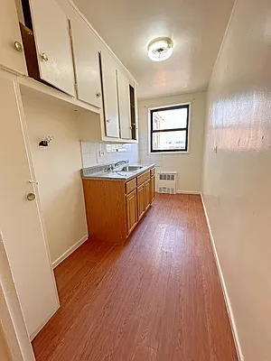 Rented by Brooklyn Property Group LLC | media 15