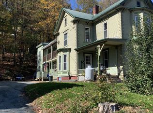 65 Pearl St #4, Saint Johnsbury, VT 05819