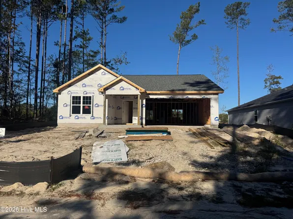 2573 Provence Drive SE, Bolivia, NC 28422