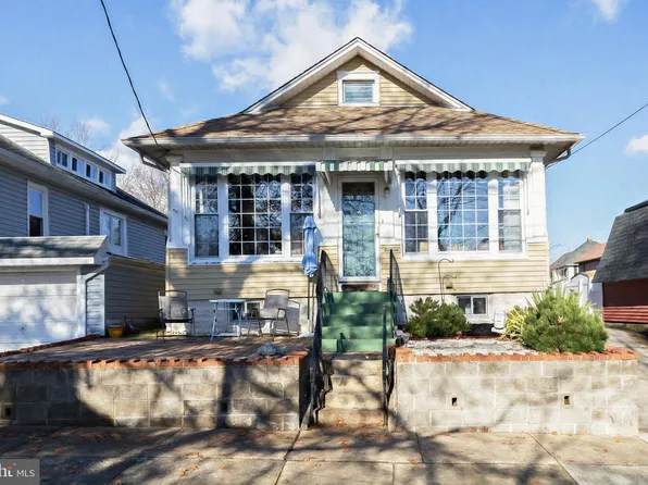 11 Francis St, Gloucester City, NJ 08030