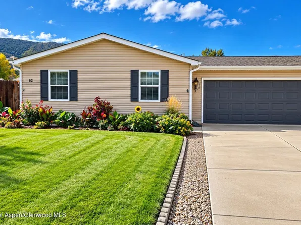 62 Black Sulphur Pl, Parachute, CO 81635