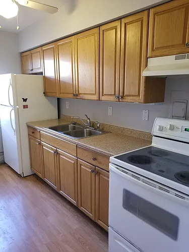 13789 Cedar Rd #300 Photo 1