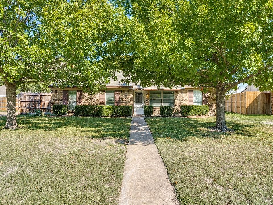 1st image of 2166 Pueblo Dr