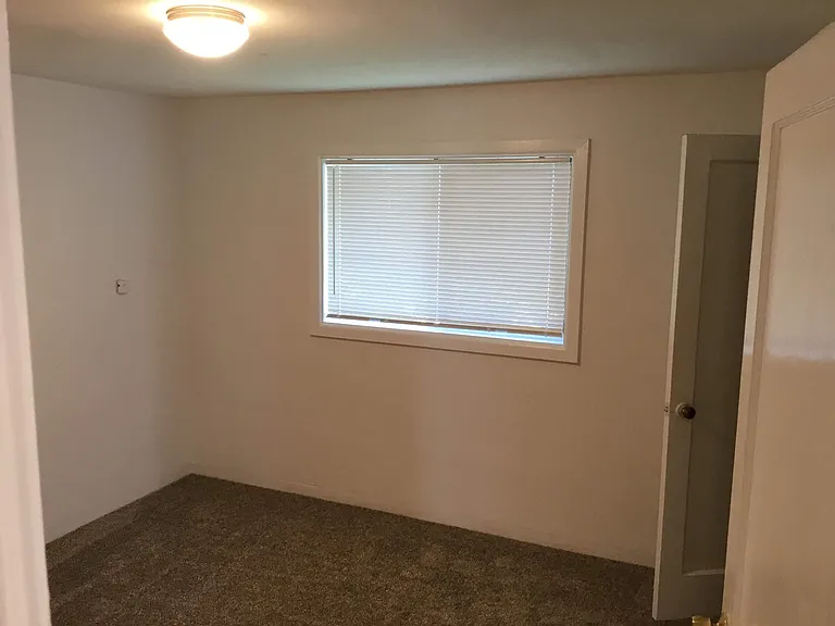 2920 Alder St — Photo 8