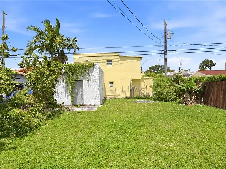 3645 SW 25th Ter — Photo 20