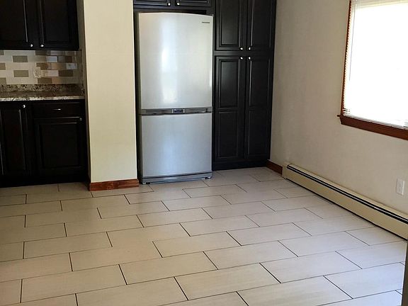 Eat in kitchen