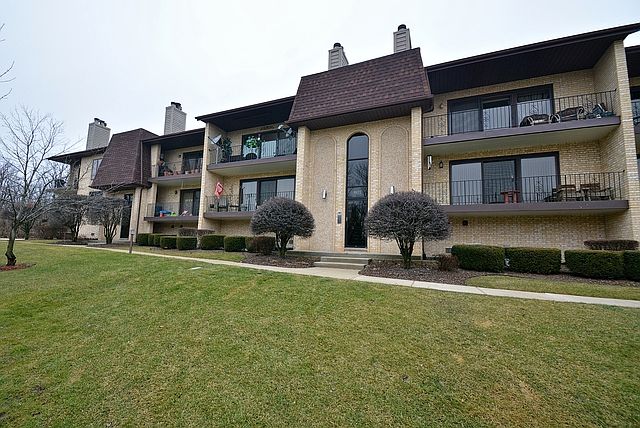 1st image of 9171 Del Prado Dr APT 1E