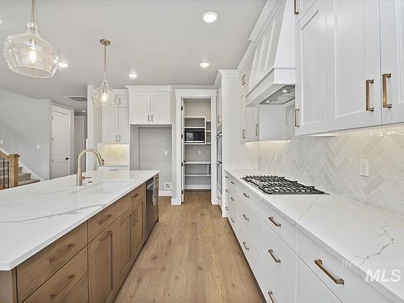 5th image of 4638 N Alameda Creek Ave