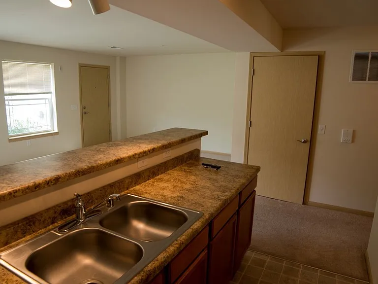 5034-5038-5042 Siggelkow Rd — Photo 7