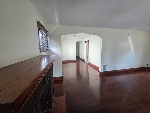87 Laird Ave #1 Photo 1