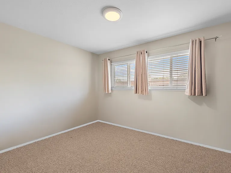 4690 Larwin Ave — Photo 12