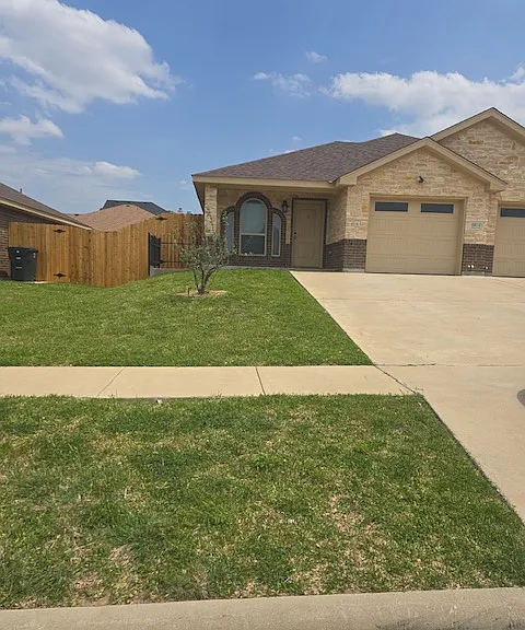 5506 Settlers Ct #B — Photo 1