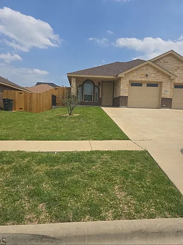 5506 Settlers Ct #B Photo 1