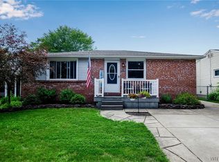 250 Argus Dr, Depew, NY 14043