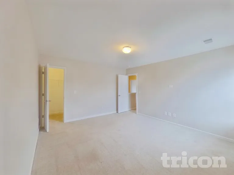 208 Willow Grove Way — Photo 17